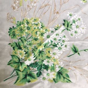 1960’s Green & White Floral Scarf